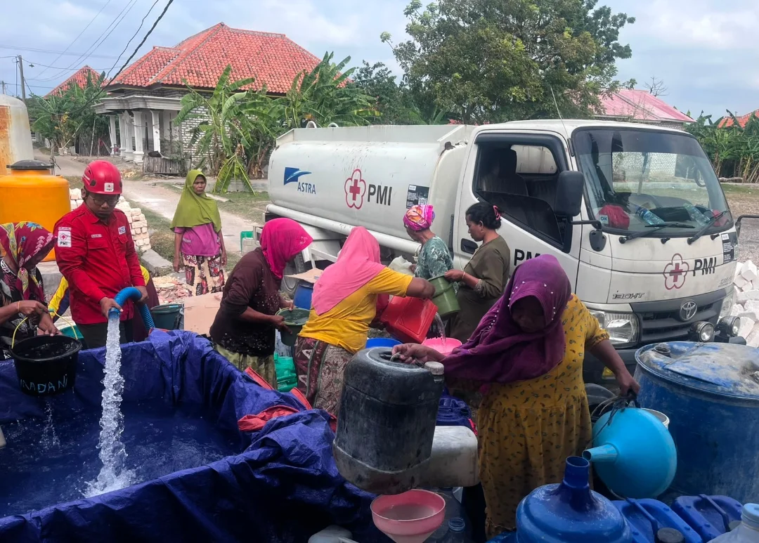 PMI Pamekasan air bersih