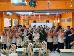 Program HEALTHNUM-ISLAMI UMSurabaya Tingkatkan Literasi Numerasi dan Kesadaran Kesehatan Siswa SMA Muhammadiyah 7 Surabaya