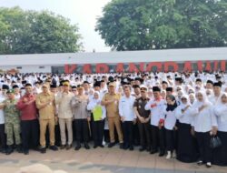 Lantik 2.251 Anggota BPD, Bupati Karawang Tekankan Sinergi dan Pengawasan Anggaran Desa