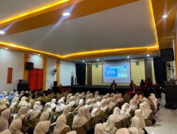 Mahasiswa Sosiologi UMM Sapa 300 Siswa SMK Muhammadiyah Lumajang lewat Program Back to School